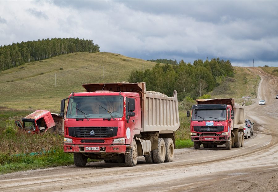 HOWO dump truck spare parts